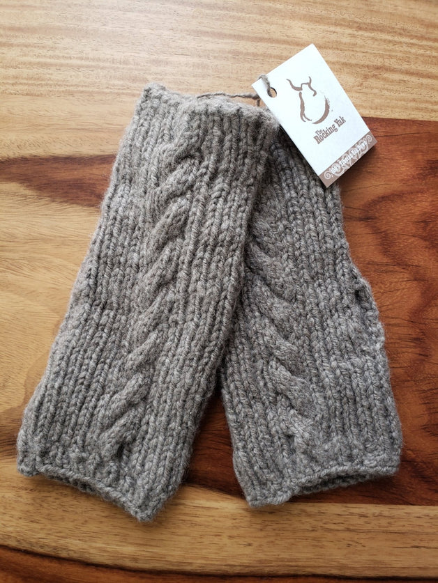 Twist Wristwarmers - Firebird Farms